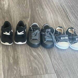 Bundle 2 and 3 C Nike shoes, converse and sleepers.